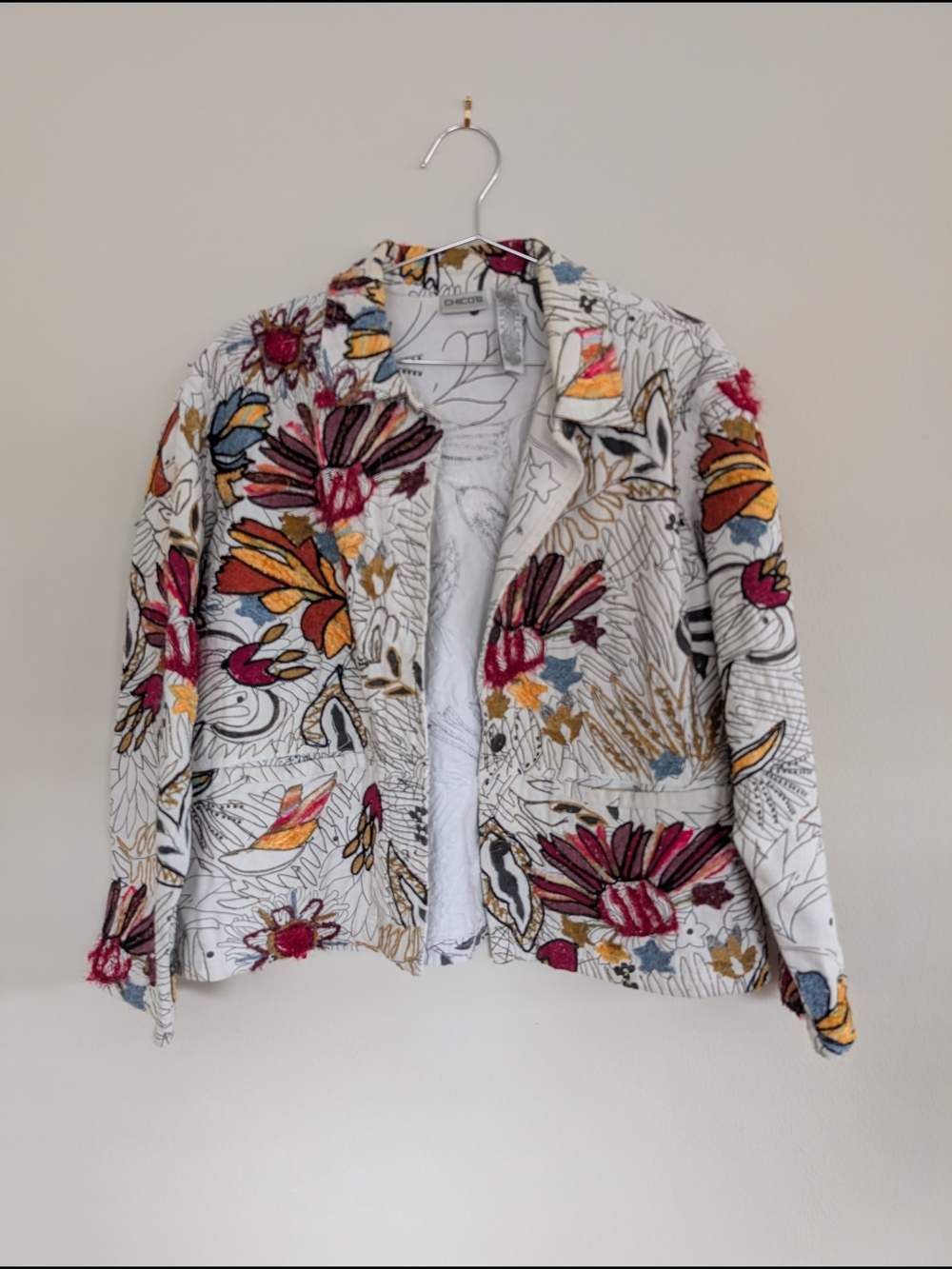 Chico's White Blazer with Multicolor Floral Embroidery Size 2 (L, Size 12)